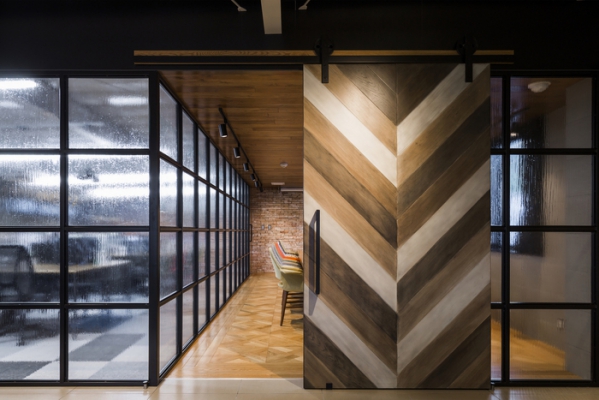 怎樣去查詢一些辦公室裝修的經典案例？