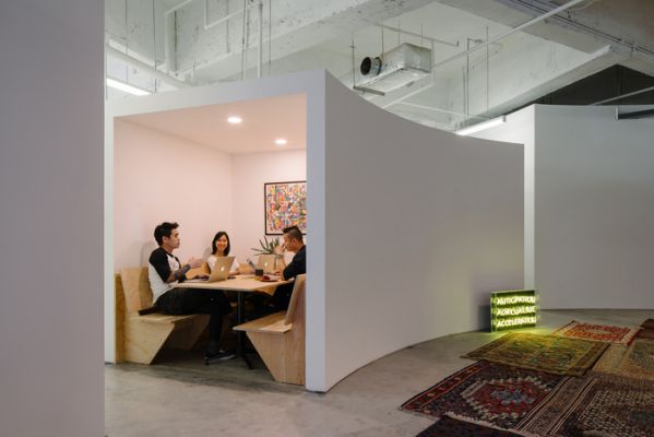 非常規(guī)的圓形辦公室設計