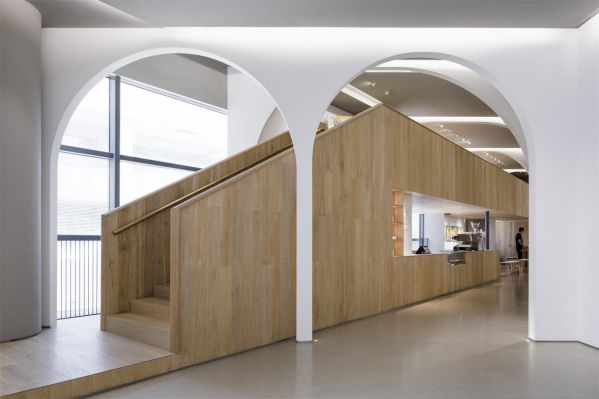 小面積辦公室設(shè)計要學(xué)會利用色彩