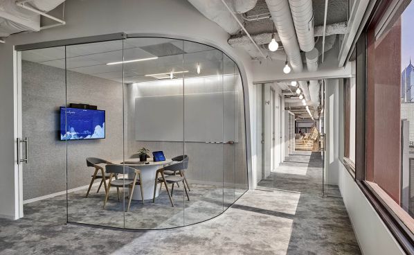 散件式的辦公裝修設(shè)計也稱為組合式的設(shè)計