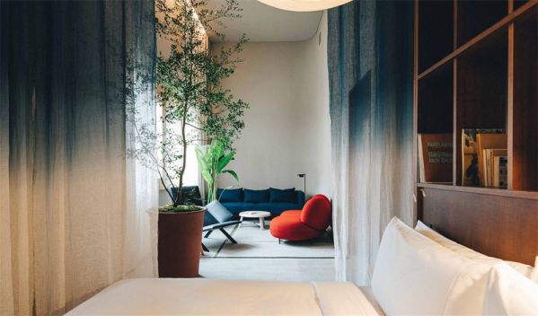 辦公室裝修設計不必豪華,員工需要的是一個整潔的環(huán)境